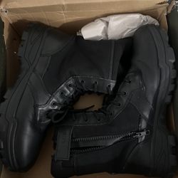 Black boots Size 12