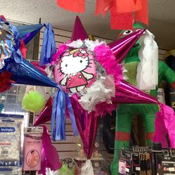 Hello Kitty Pinata 