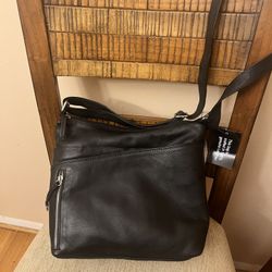 WOMENS LEATHER PURSE NEW