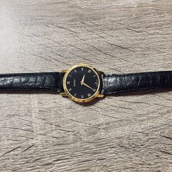 Gucci 2200M Watch
