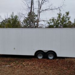 2018 8x24 enclosed trailer