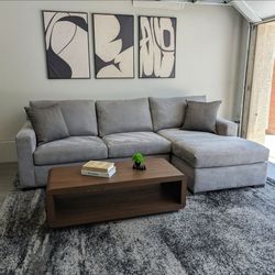 Crate & Barrel Douglas Charcoal Axie Sectional Sofa - Like New - Free Delivery
