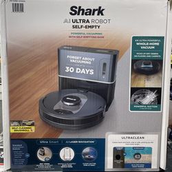 Shark Vacuum Cleaner UR2500SR *Brand New*