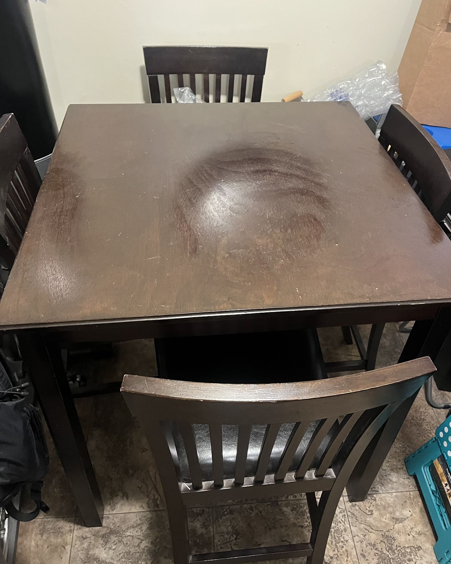 4 Chair Kitchen table