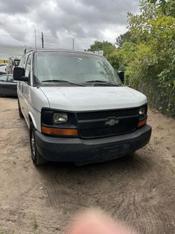 2003 Chevy 3500 Express $5900