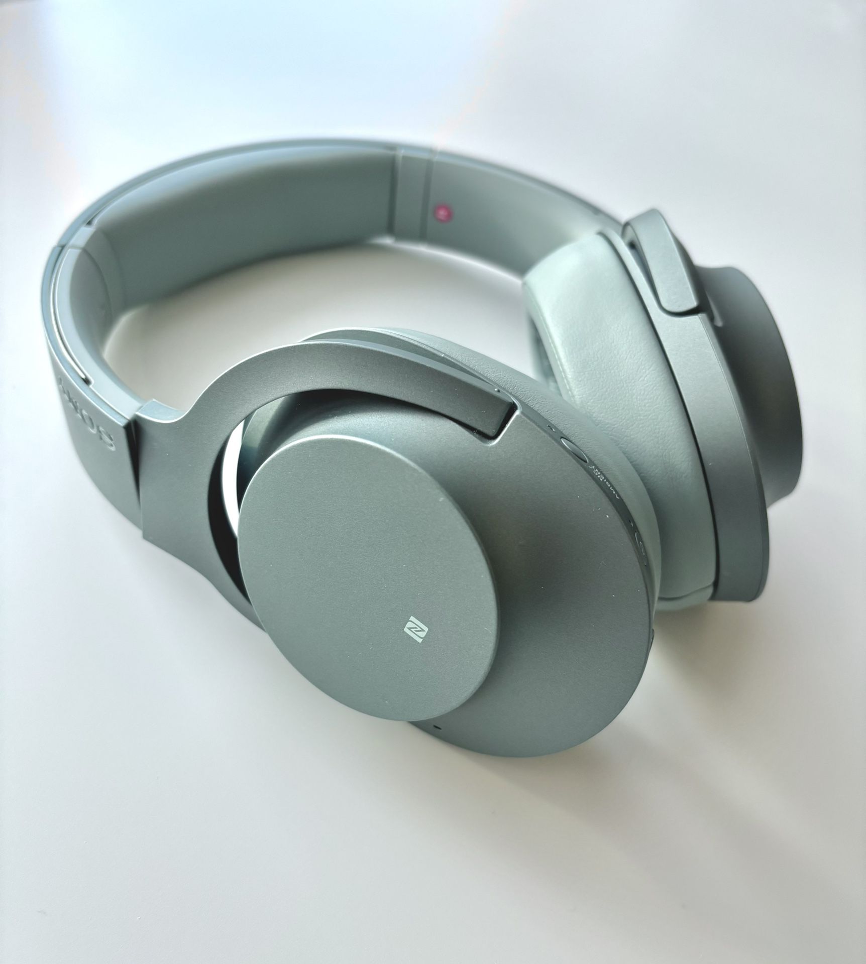 Sony WH-h900n Headphones