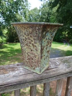 Metal Flower Pot