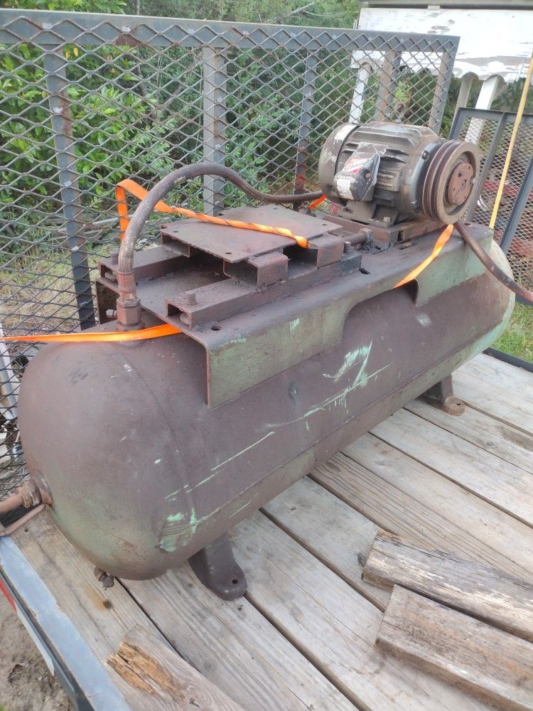 AIR COMPRESSOR COMMERCIAL BALLADOR MOTOR