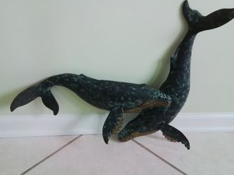 Humpback whales wall decor