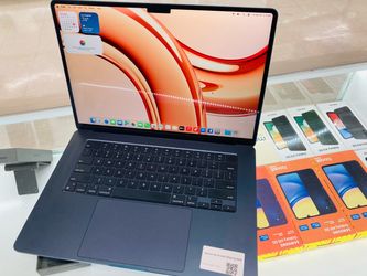 MacBook Air M2 8gb ram 256gb ssd