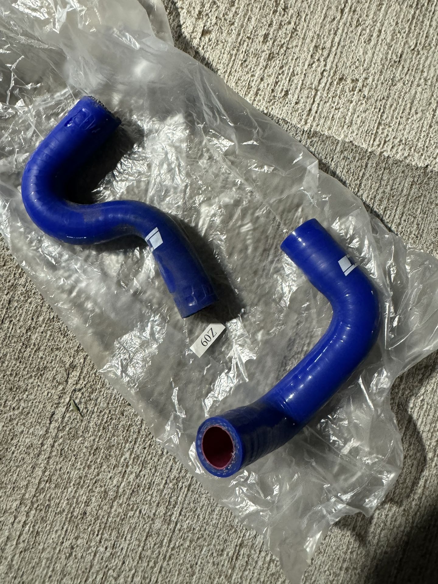 G35 / G37 / Q40 / Q50 Breather Hoses Z1
