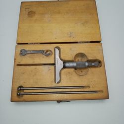 The l.s. starrett co. No.445. Depth Gauge. Micrometer 