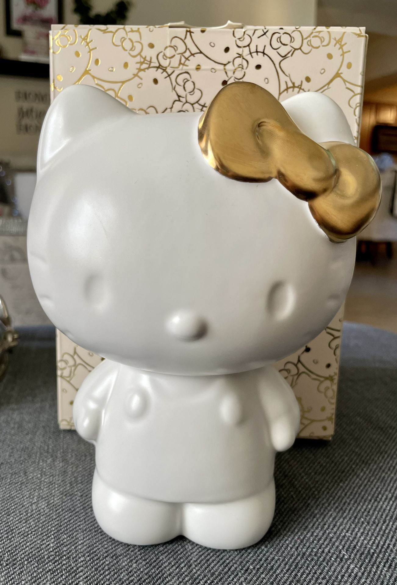 Hello Kitty Pottery Barn Teen Pencil & Brush Holder