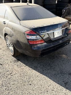 Mercedes Benz 2008 S550 parts only