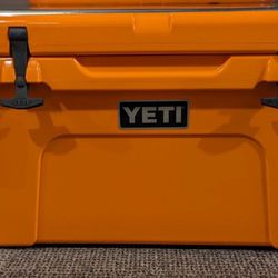 Yeti Tundra 45 Cooler