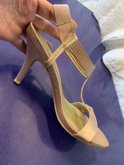 Kenneth Cole Reaction Women’s High Heels Sz 11