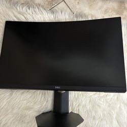 Curved Gaming Monitor 