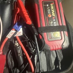 Viking 450a Peak AMP portable Lithium ion Jump Starter and power pack