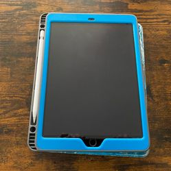 7th Generation iPad  With 1st Gen Apple Pencil 
