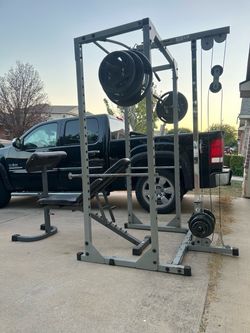 Whole set with weights and bar for $650