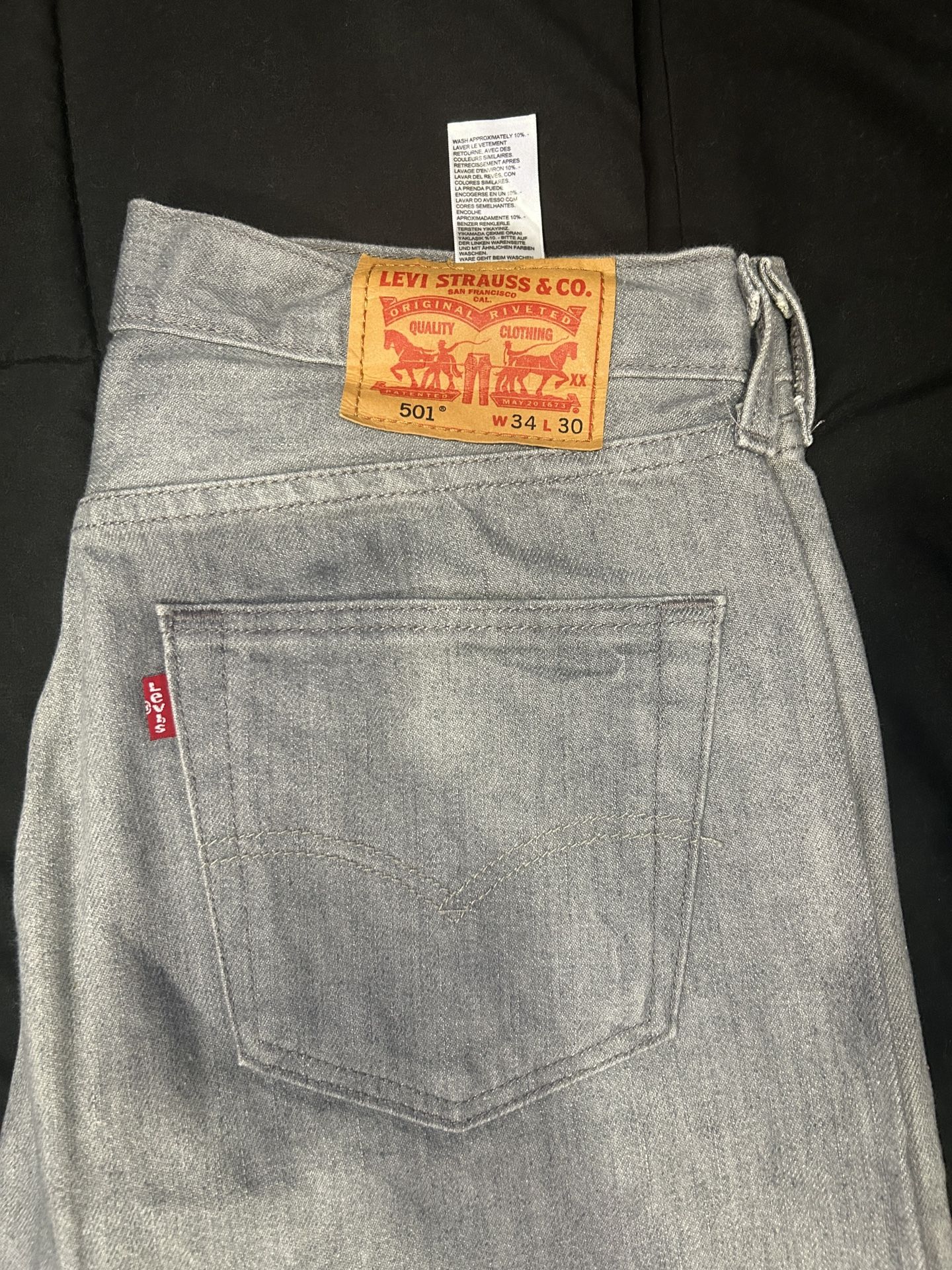 Grey Levi’s 501