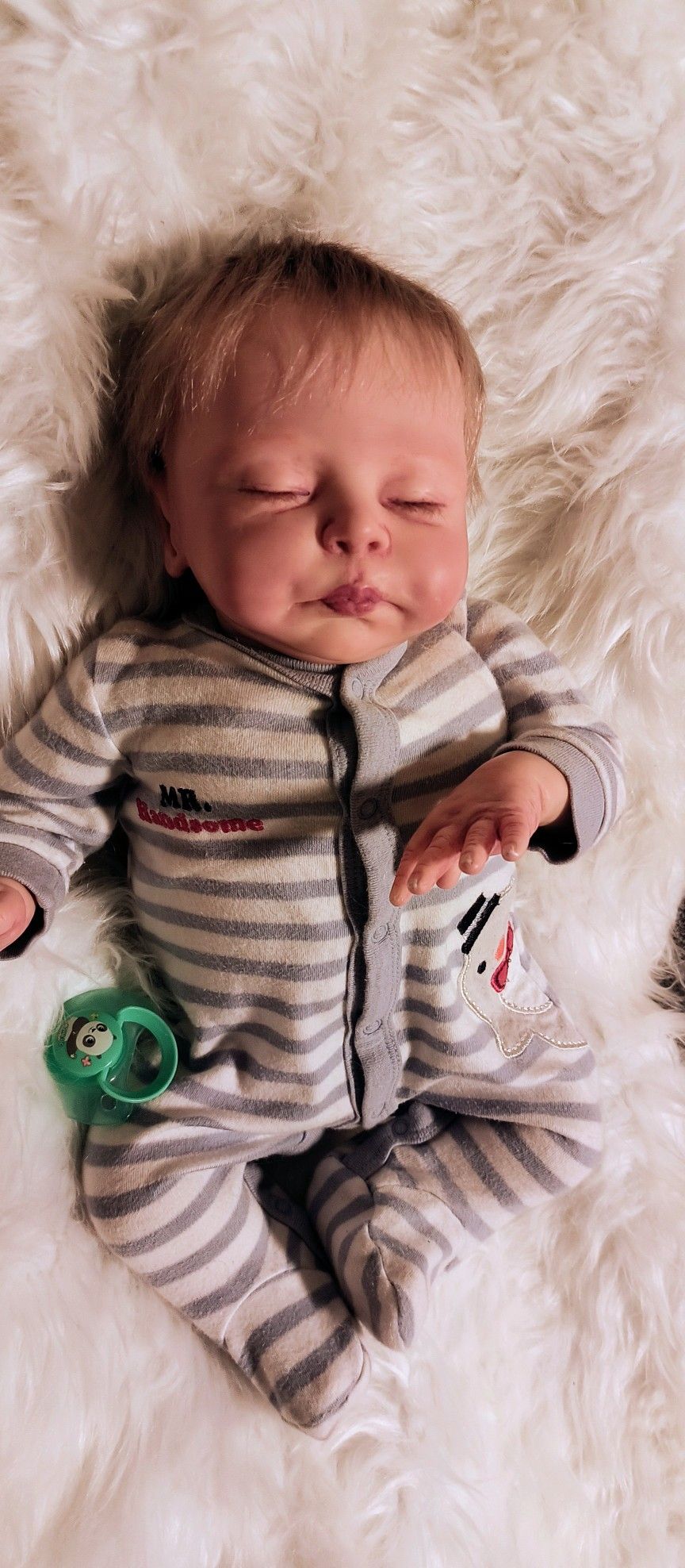 Newborn Christopher By Nikki Johnston !!