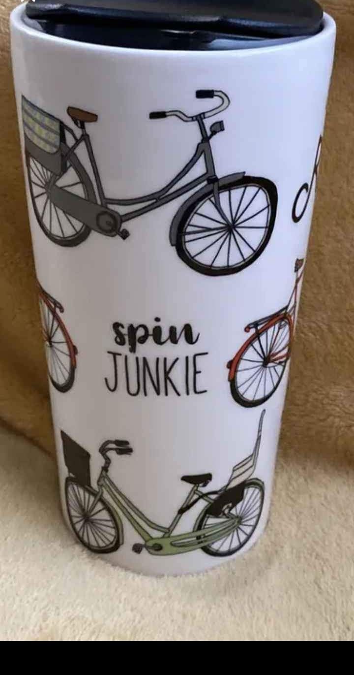 Tag Ceramic "Spin Junkies" Bicycle Lovers Cyclist Travel Mug with Lid New with Tag