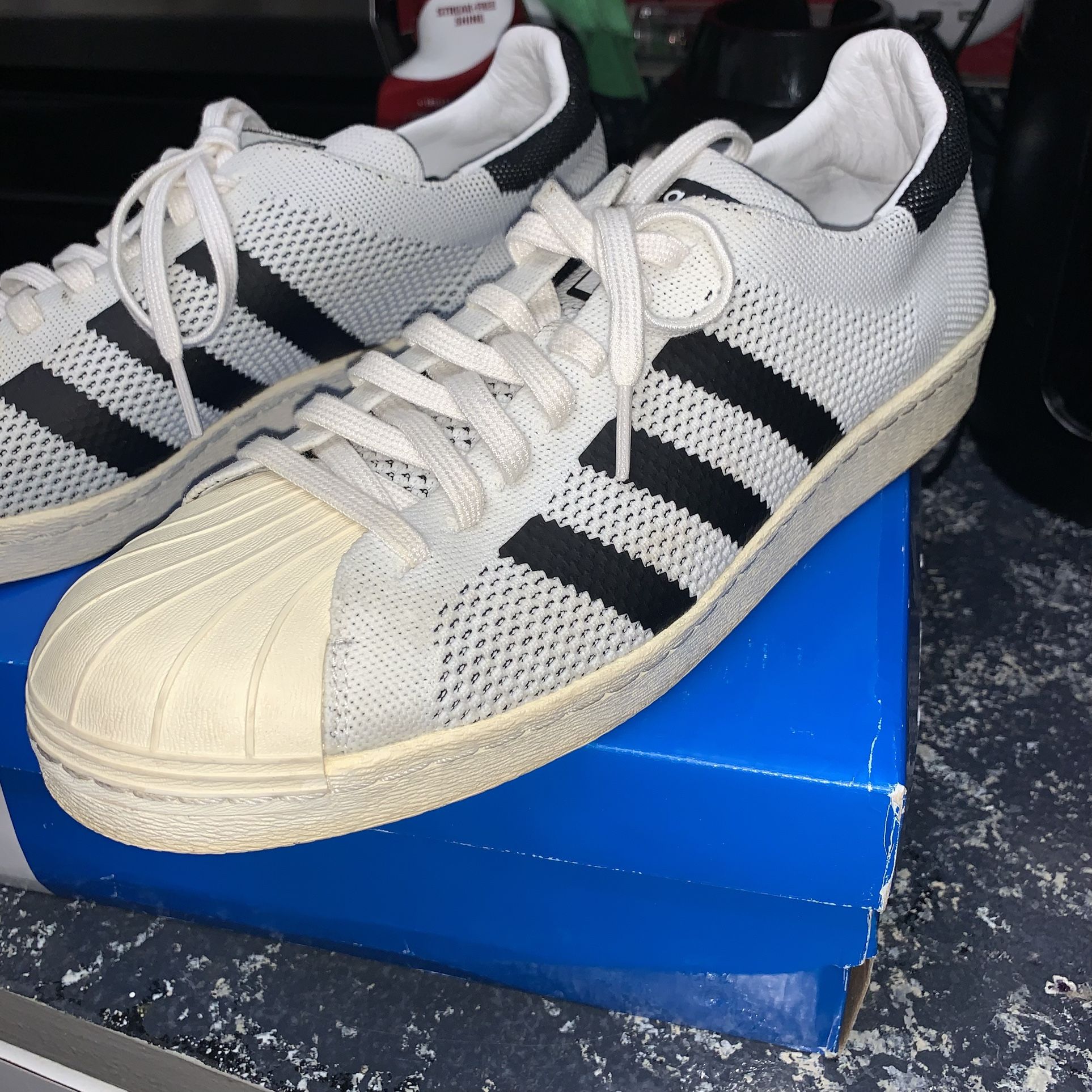 Women’s ADIDAS SUPERSTAR 80s Sneakers White And Black Size 9 1/2