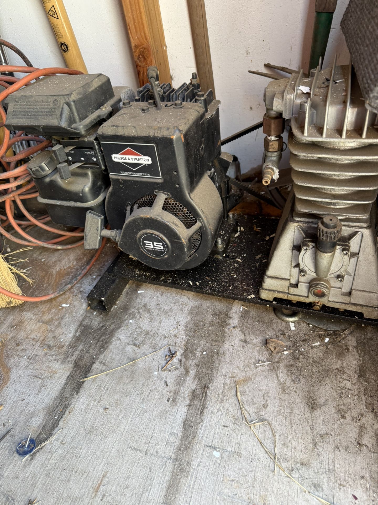 Gasoline Off Road Air Compressor. Tankless