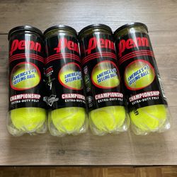 12 Tennis Balls