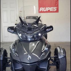 2019 can-am spyder rt limited $22,000