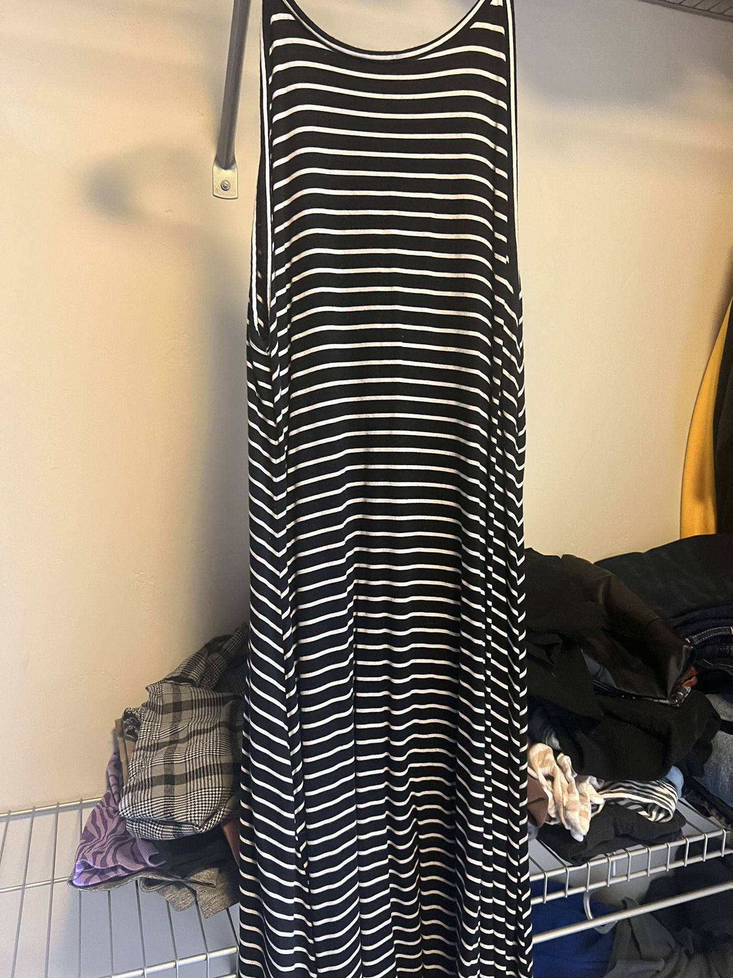 Old Navy Medium Summer dress