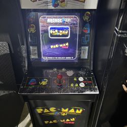 PAC Man Arcade Game