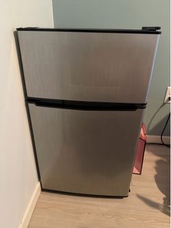 Whirlpool 3.1 cu ft Mini Fridge/Freezer - Stainless Steel