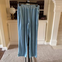 Women's light blue velour wide-leg lounge pants Large