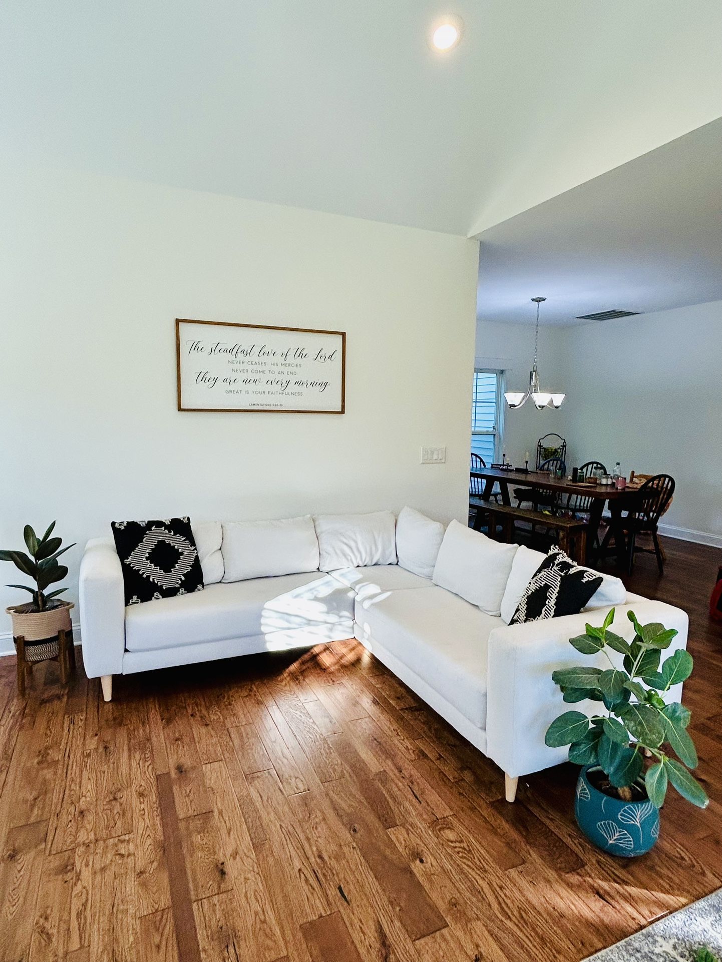 Sabai Essential 5-Seat Corner Sectional