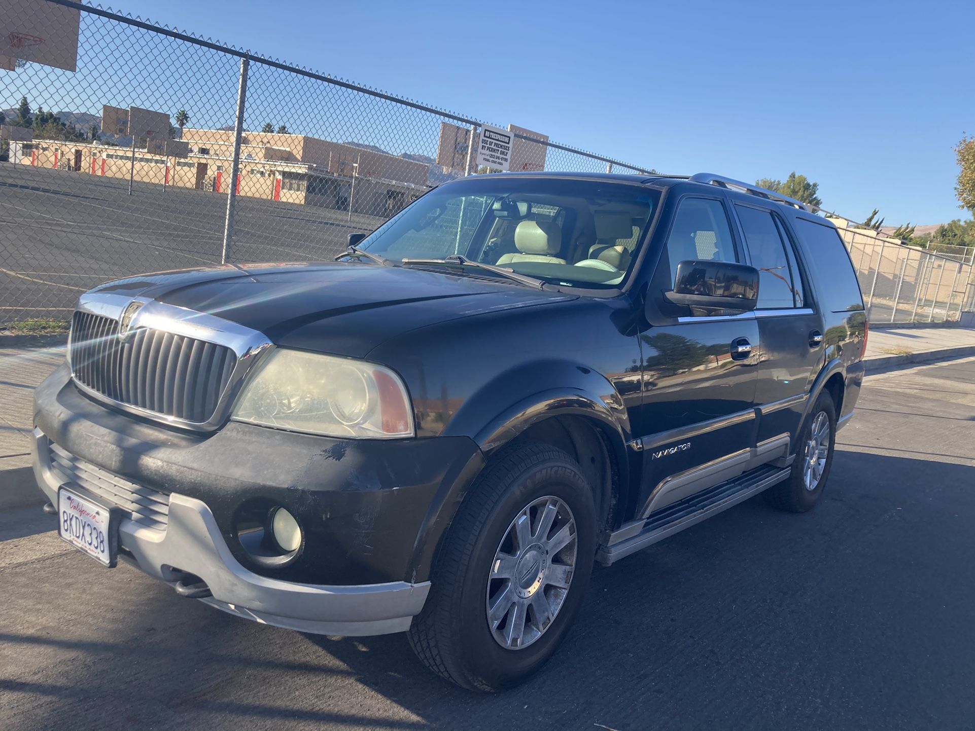 2004 Lincoln Navigator