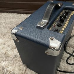 Esteban G-10 Guitar / Microphone Amplifier Like New