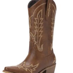 Pasuvo Western Embroidered Boots with Chunky Heel -Classic Cowgirl Style