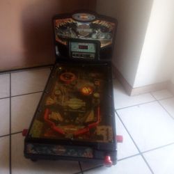 Vintage Harley Davidson Pinball Machine