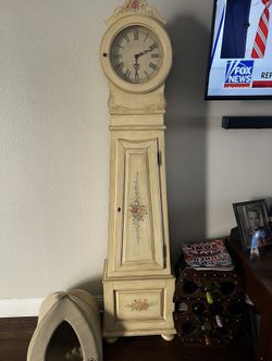 Ethan Allen Grandmother Clock