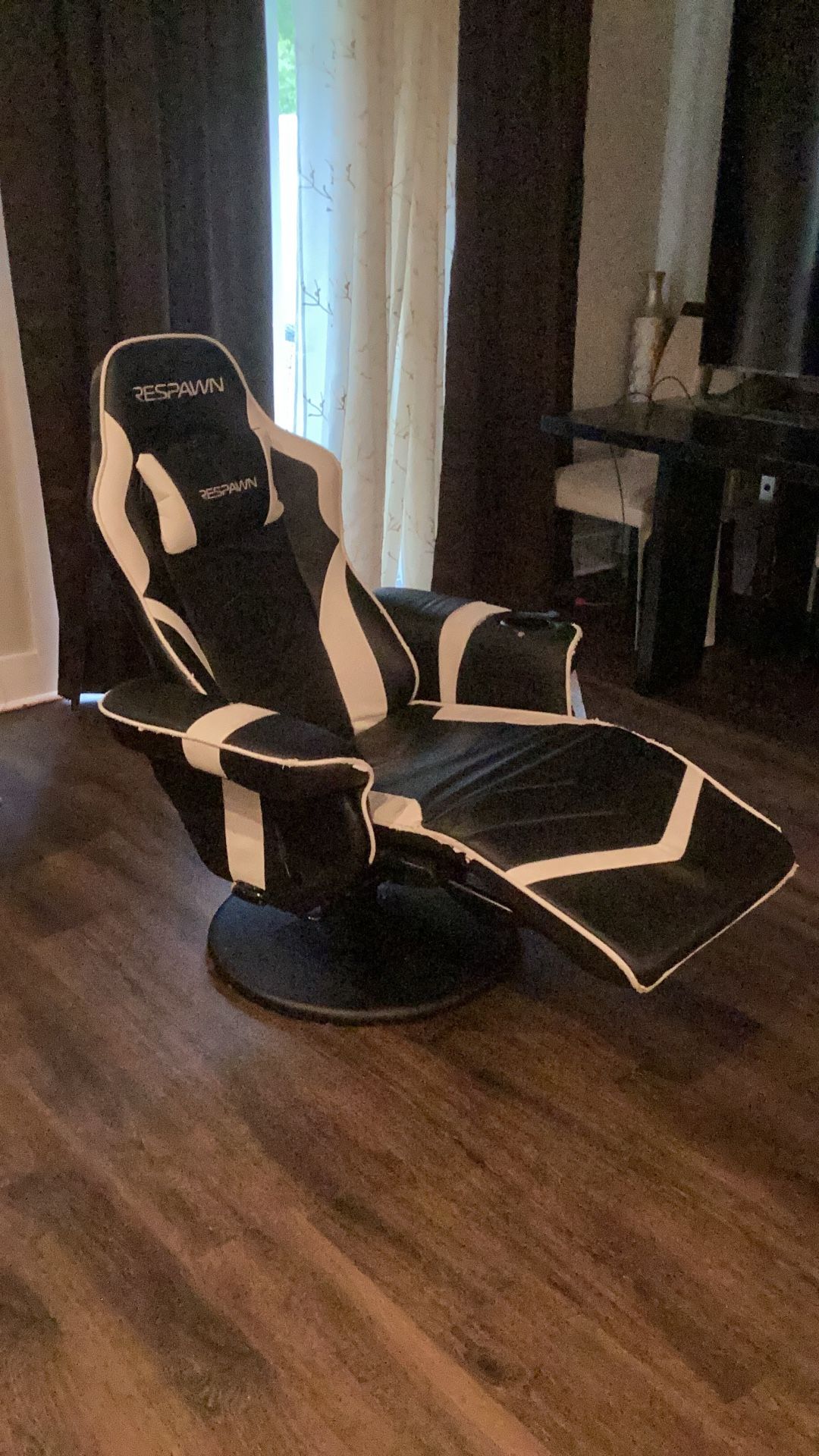 Gaming recliner