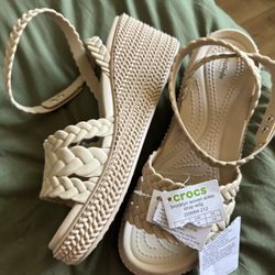 Croc Wedges NWT 