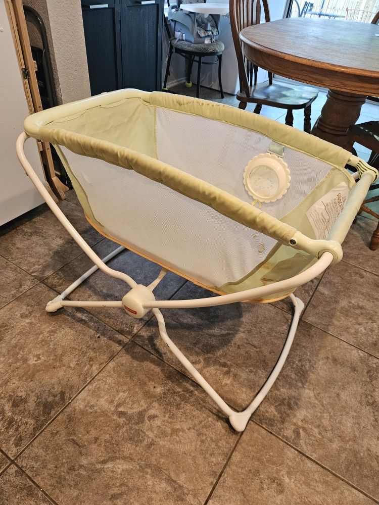 Baby Bassinet with Mirror (Folding, Flat Storage, Gender Neutral Green, Portable, Crib)