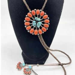 Lovely heavy sterling silver Native American Bolo tie w/ coral & Kingsman turquoise setting & tips