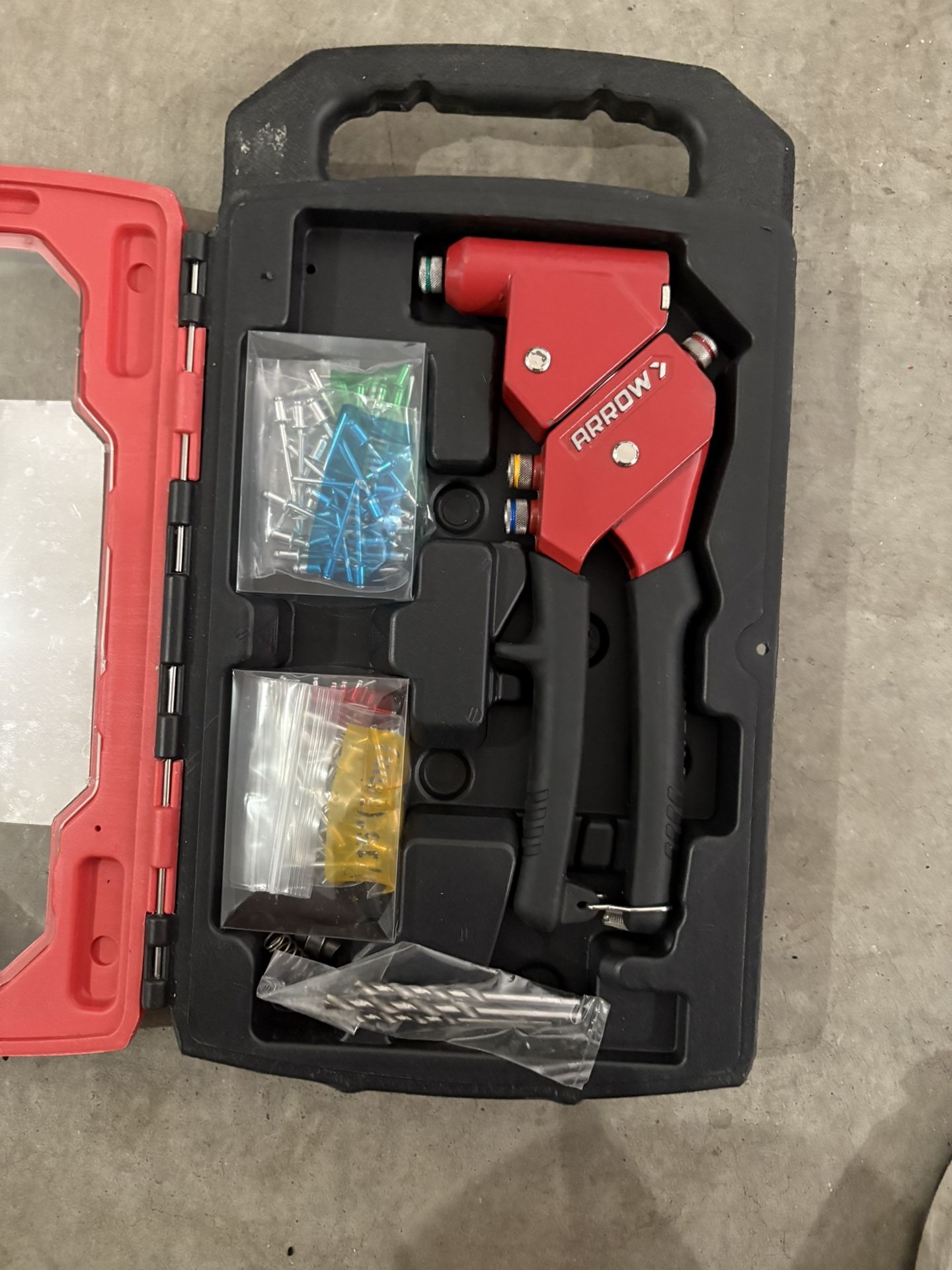 Handed Swivel Riveter Kit