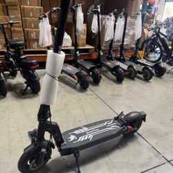 Long-range electric scooter