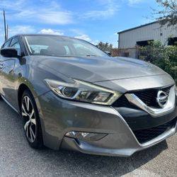 2017 Nissan Maxima