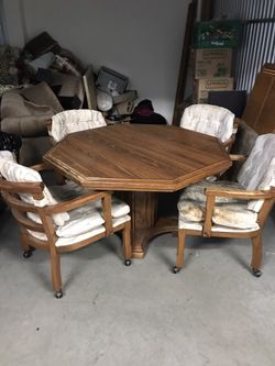 Dinning set with leaf