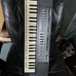 VTG 1987 Casiotone MT-205 Casio Japan Portable Synth Electronic Keyboard WORKS